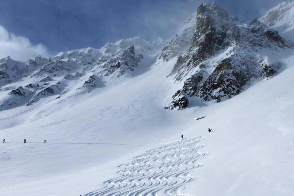 Winter returns to Val d'Isere in March