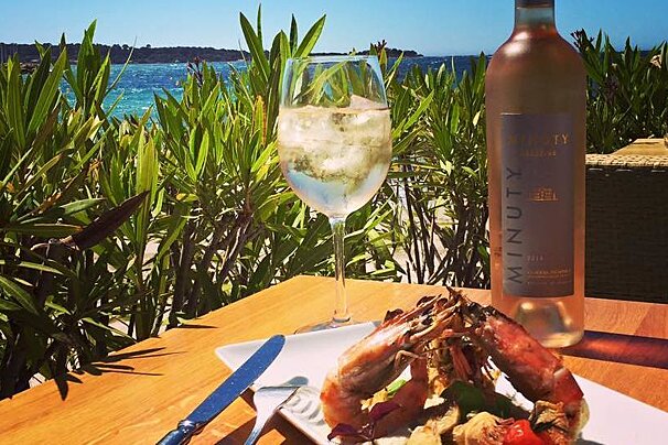 L'Ecrin Plage Beach Club, Cannes bar