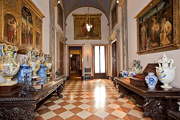 Museo Bagatti Valsecchi (Bagatti Valsecchi Museum), Milan - Centre