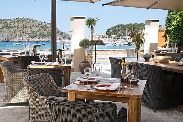 Terrace overlooking port de soller