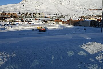 the ice driving circuit in alpe dhuez