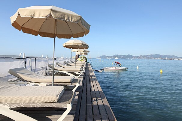 Plage Croisette Beach Club, Cannes terrace