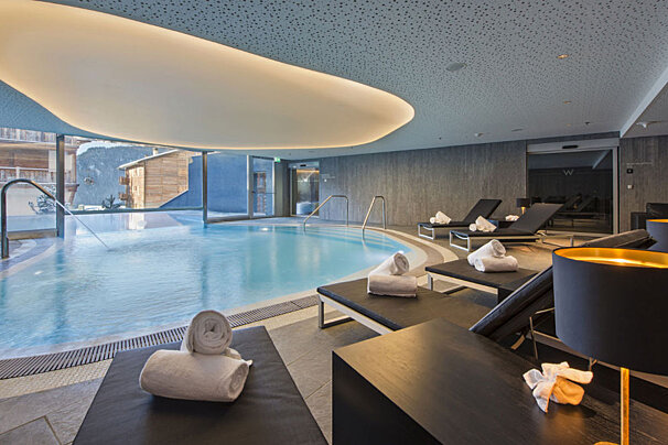 Away Spa, Verbier - Centre pool