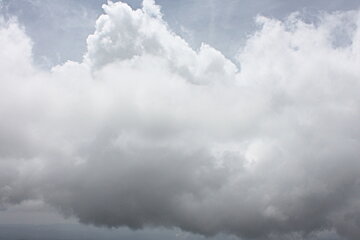 clouds in provence