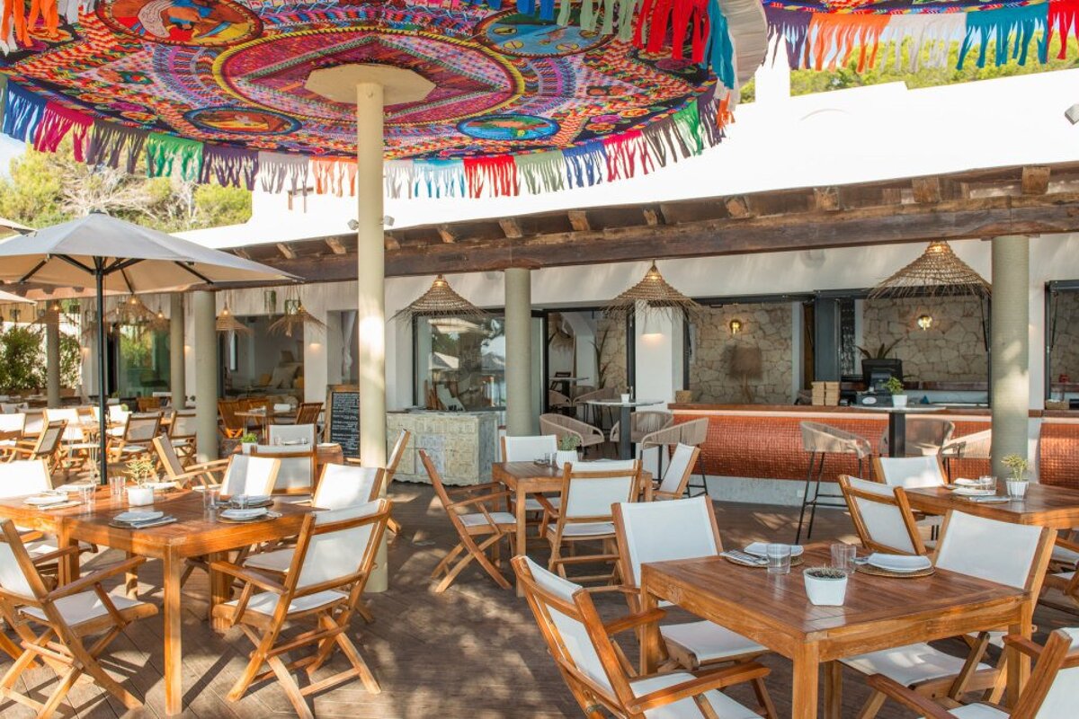 Aiyanna Restaurant, Cala Nova exterior