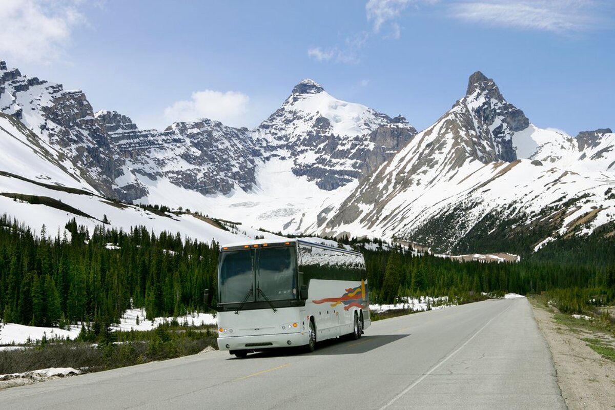 Ben's Bus Airport Transfers, Val Thorens