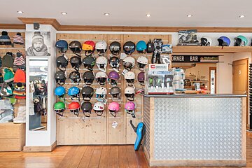 Skimium - Action Sports Ski Hire, Morzine shop interior