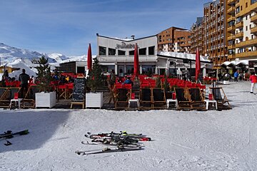 La Maison Restaurant Review, Val Thorens restaurant terrasse
