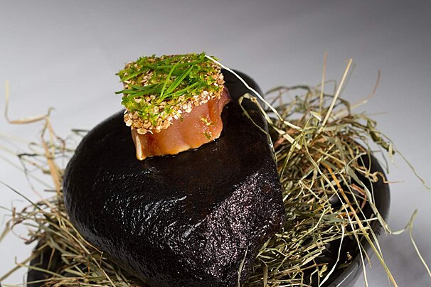 La Vieille Fontaine Restaurant, Avignon style of cuisine