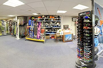 Skimium - Alpes Attitude Ski Hire, Morzine shop interior