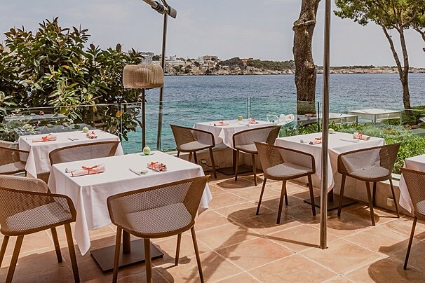 Arrels by Marga Coll Restaurant, Illetes (Beach Resort) restaurant terrasse