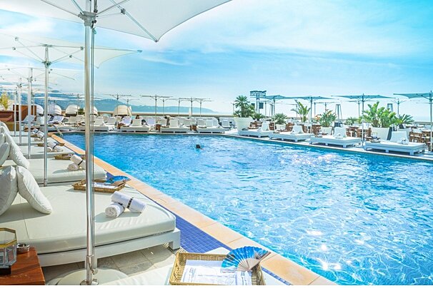 Nikki Beach Monaco, Monte-Carlo pool