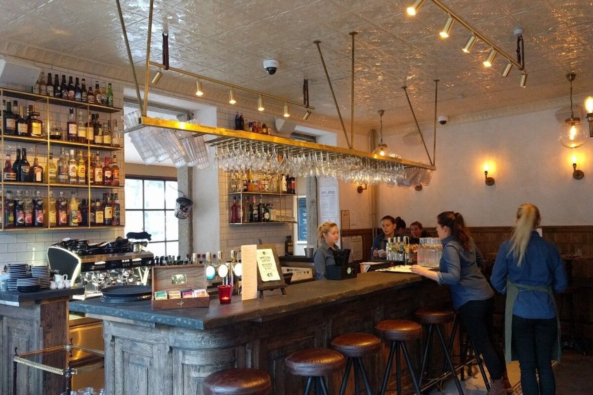 Chambre Neuf Apres Ski Bar, Chamonix bar