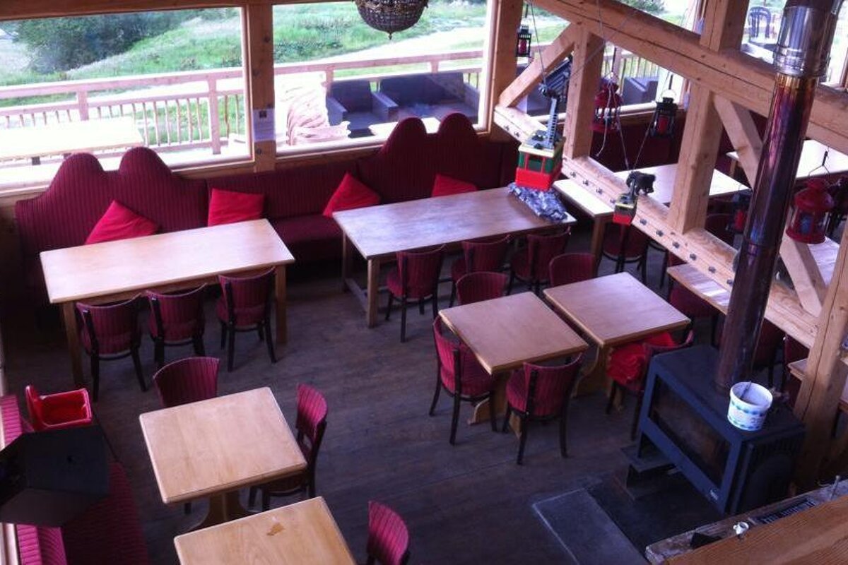 Le Sanglier Qui Fume Restaurant, Les Arcs 1600 interior