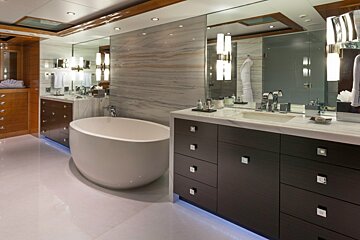 12 Person Motor Yacht, - Aquavita