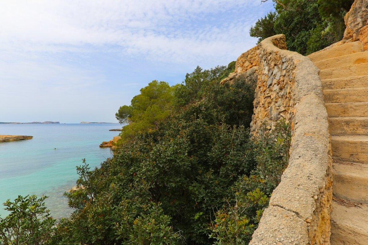 The pathway to Cala Gracioneta ibiza