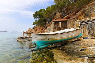 clear waters at cala gracio ibiza
