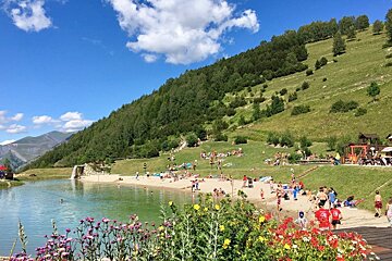 Cooling down in 2 Alpes summer 2019