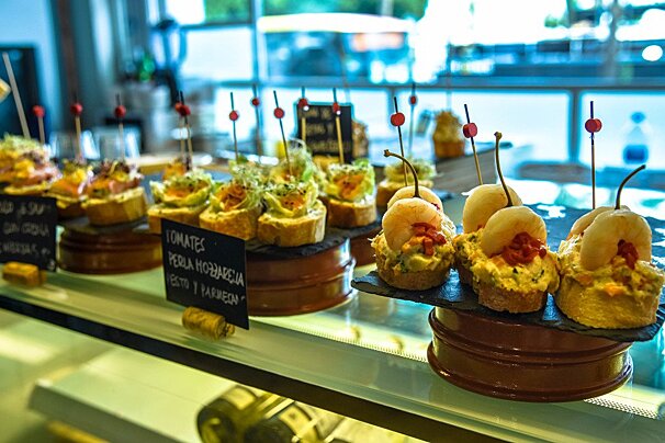 Mercat 1930 Gastronomic Market, Palma Centre & Marina style of cuisine