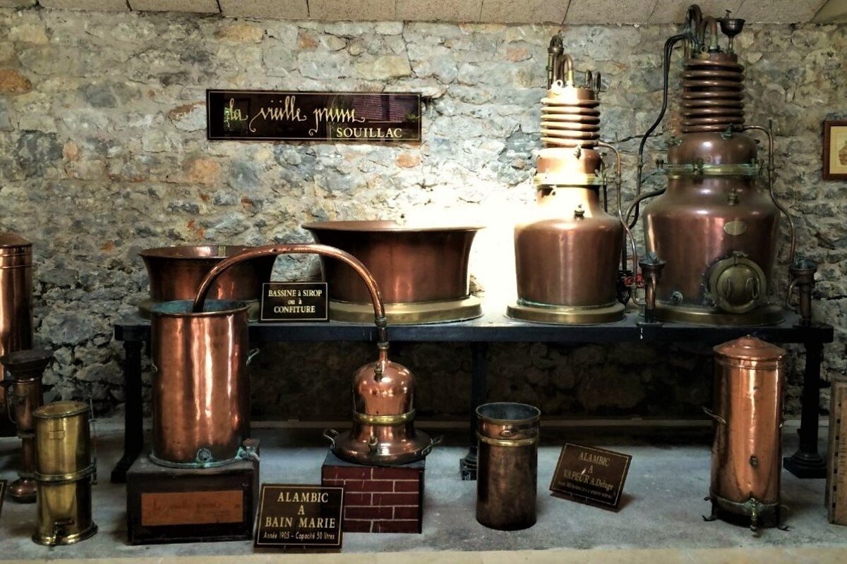 Musée de la Vieille Prune (Distillerie Louis Roque) Brandy Museum, Souillac