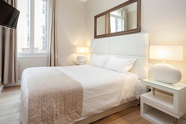 Hotel de France, Aix-en-Provence double bedroom