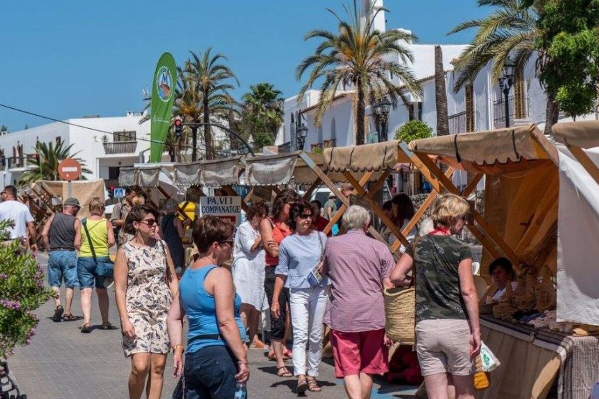 Organic produce & artisan market, San Jose