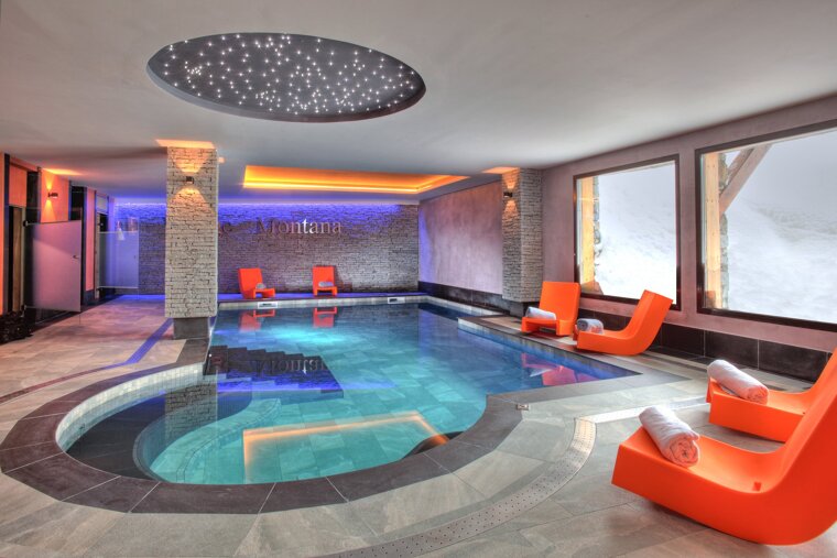 spa and pool area at Plein Sud Montana Residence, Val Thorens
