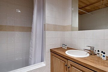 Sundance Chalet, Tignes - Les Brevieres bathroom