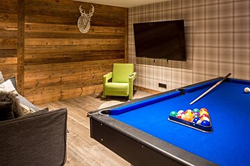 Le Koissou Chalet, Meribel Village TV room