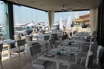 Lucy Wang Restaurant, Puerto Portals interior