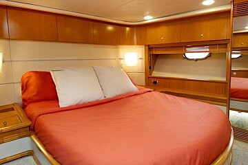 Baia 63' 16m Motor Yacht, Mallorca Island cabin