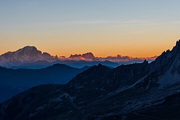 Sunset over Meribel
