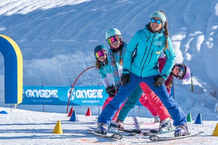 Crazy hat day with Oxygen Ski School,