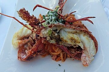 Les Viviers du Pilon Restaurant, Saint-Tropez style of cuisine