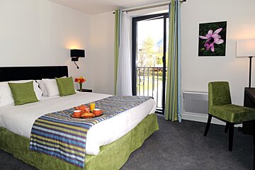 Hotel Les Lanchers in Chamonix Completes a 1.6m Euro Refurbishment double bedroom