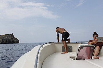 Port de Soller Charter Boat Trip, Port de Soller deck