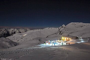 Sarenne by Night