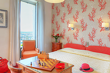 Hotel Splendid, Cannes - Centre double bedroom