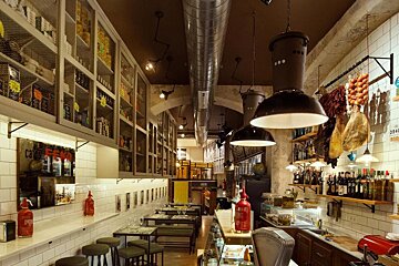La Rosa Vermutería Bar, Palma de Mallorca interior
