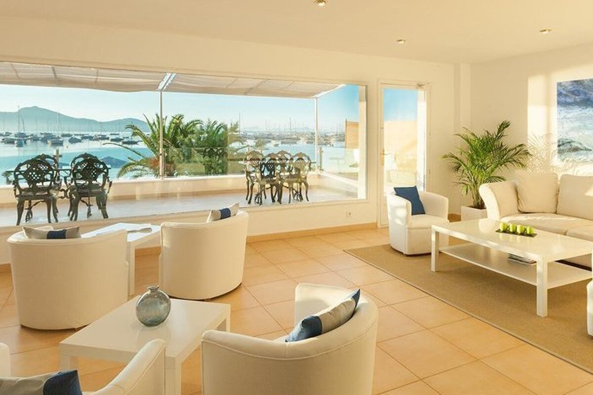 Capri Hotel, Puerto Pollensa lounge room