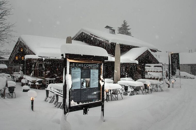 Le Cafe Comptoir Restaurant, Vallorcine exterior