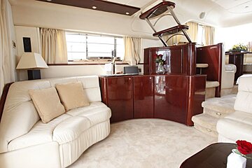 Princess 60' 19m Motor Yacht, Mallorca saloon