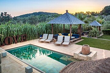 The Giri Residence Hotel & Spa, San Juan pool