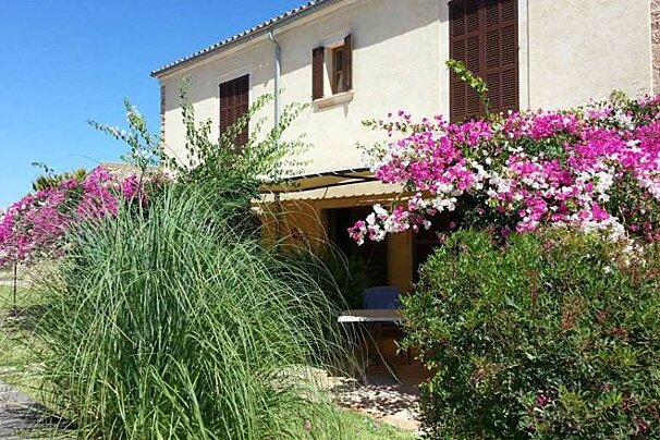 Na Martina Hotel, Porto Petro exterior