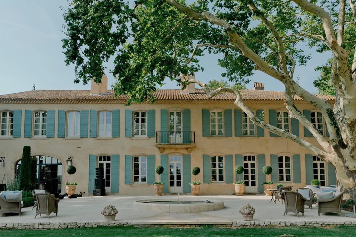 Obama family holidaying in Provence
