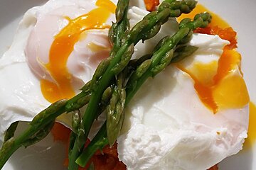 poached eggs in ibiza