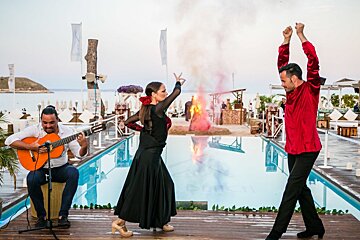 Nikki Beach, Calvia Beach party