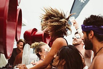 Cirque de la Nuit Pool and Boat Party Trip