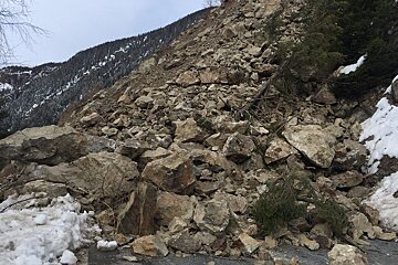 Col de la Forclaz to re-open on Wednesday