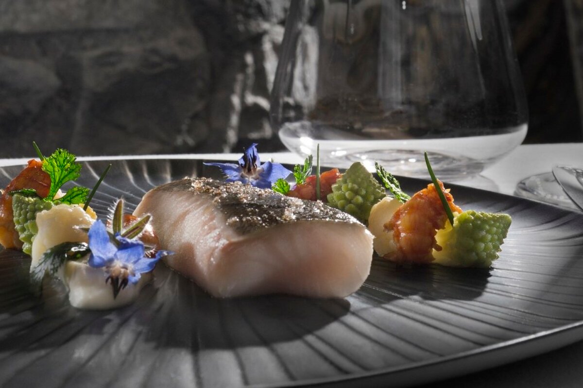 Le Black Pyramid Restaurant, Courchevel style of cuisine